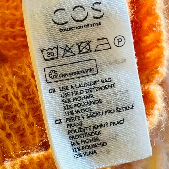 COS oversized sweater - Size M - Picture 8 of 9